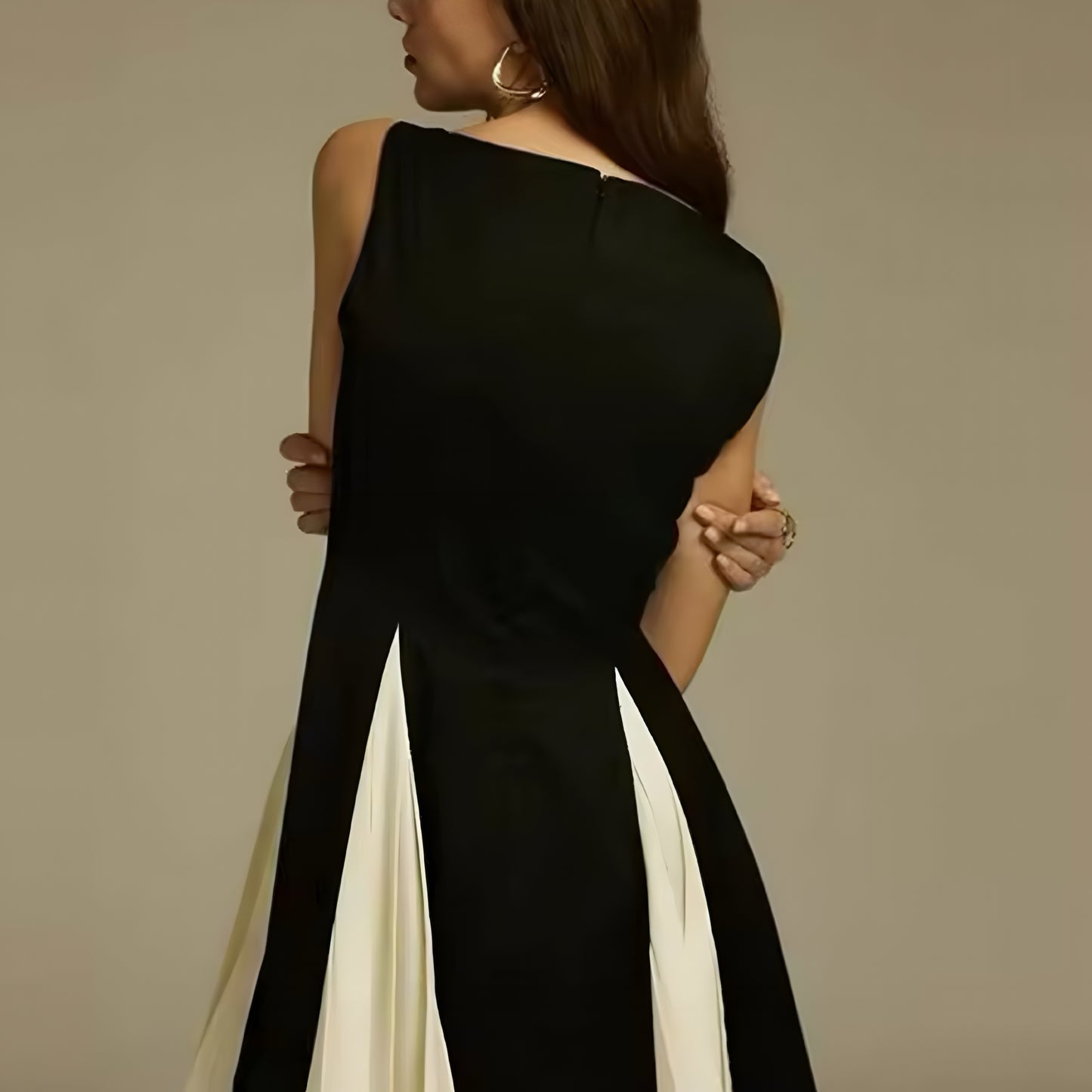 A-Linien Kleid in Schwarz-Weiß – Elegantes Minikleid