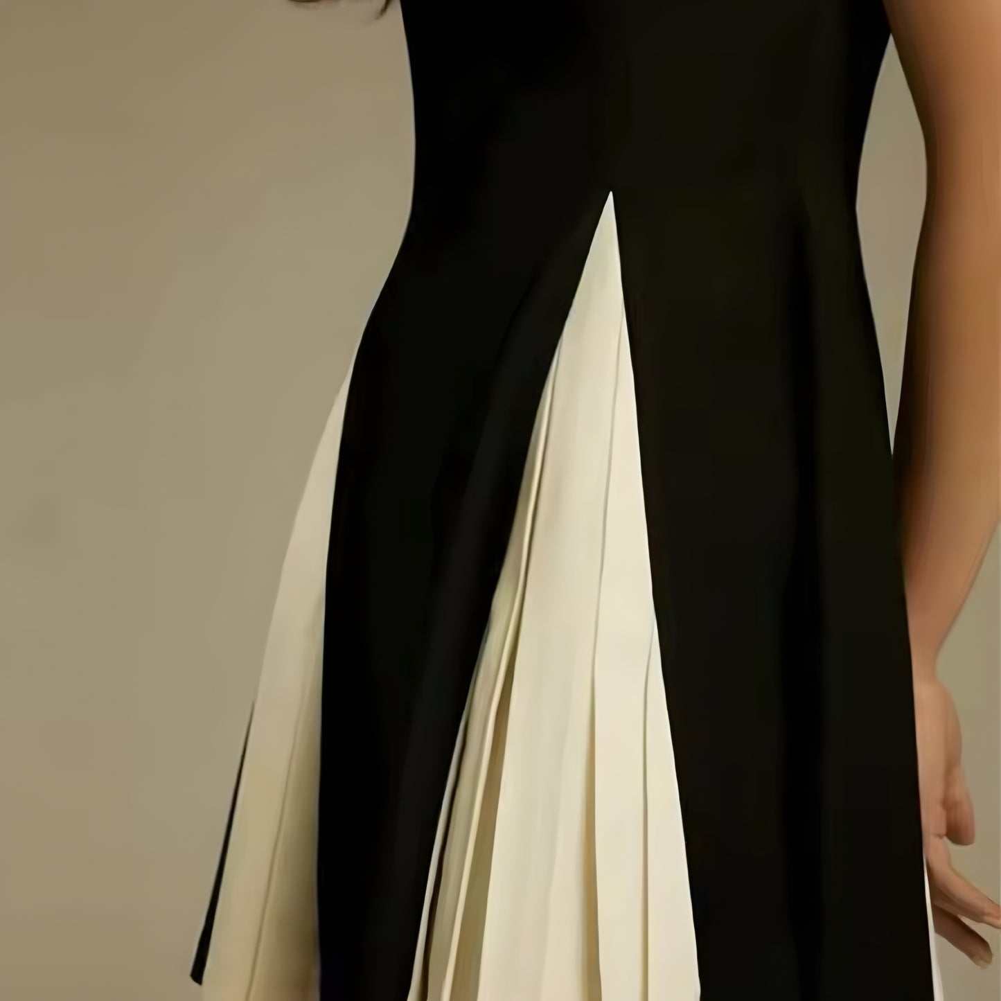 A-Linien Kleid in Schwarz-Weiß – Elegantes Minikleid