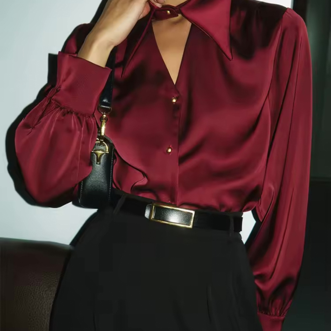 Royal Ruby Bluse